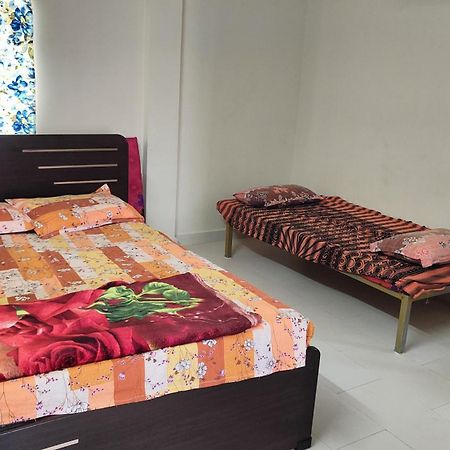 Guru Datta Residency Pithapuram Exterior foto