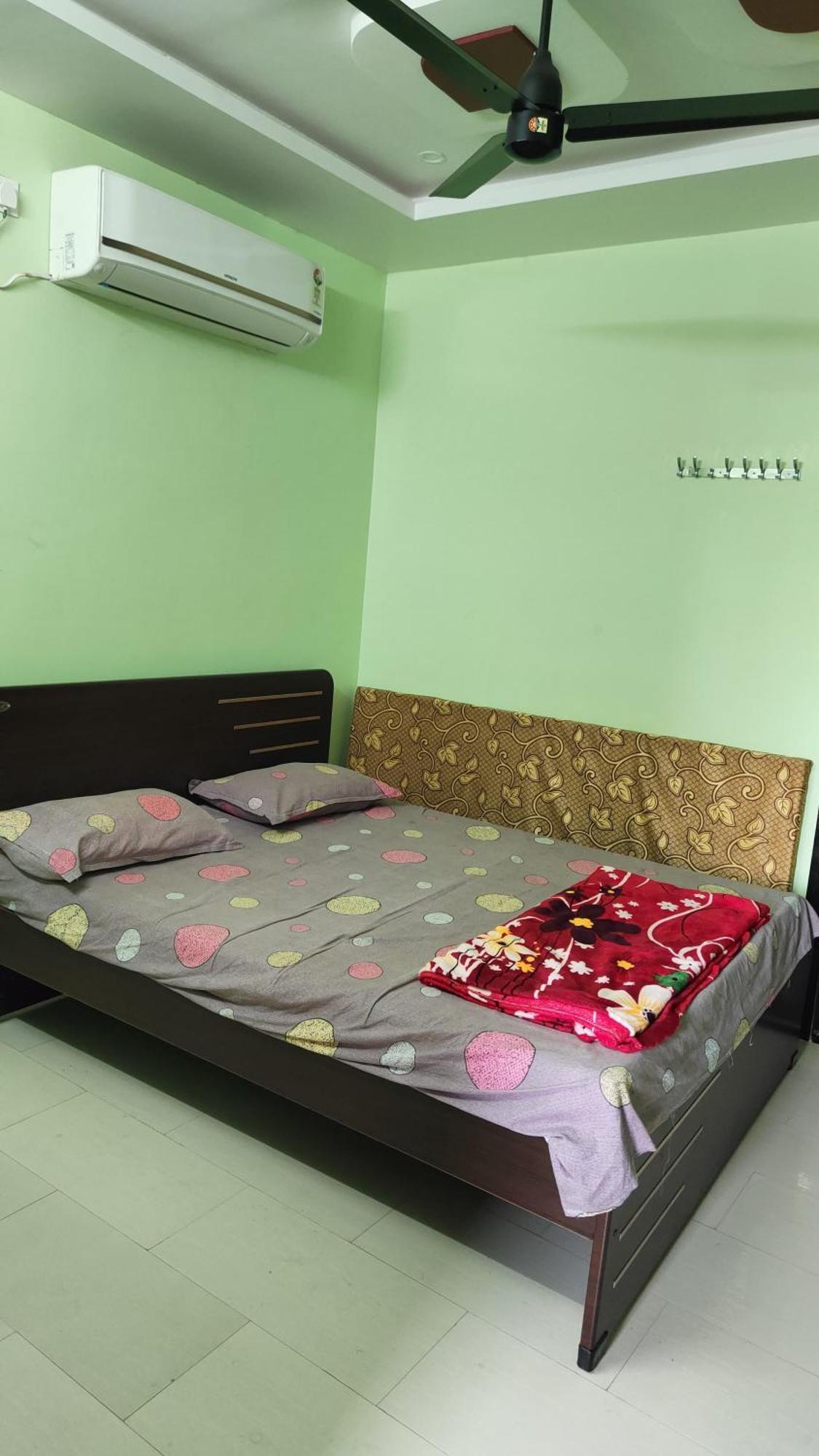 Guru Datta Residency Pithapuram Exterior foto